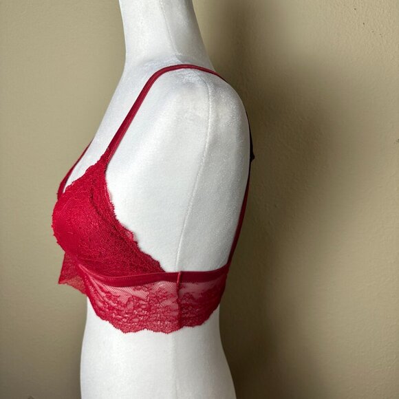 VICTORIA'S SECRET Red Lace Bralette Bra Top Cropped Size Small - Picture 3 of 7